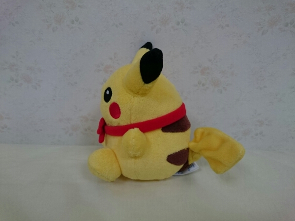 ポケモンセンター ピカチュウ 10周年記念ぬいぐるみ ドール