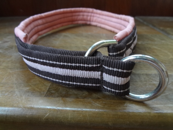 フリーステッチのハ-フチョ-ク首輪大型犬用_2