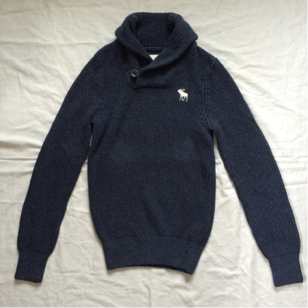 新品 Abercrombie & Fitch アバクロ メンズセーター ネイビー S