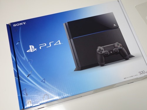 【送料無料・新品】PS4 プレステ4　正規店購入品　ブラック