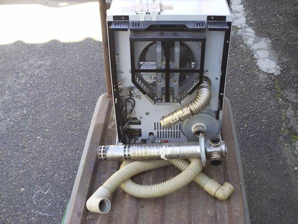 コロナインバーターFF-306S 密閉式石油ストーブ(石油ファンヒーター 