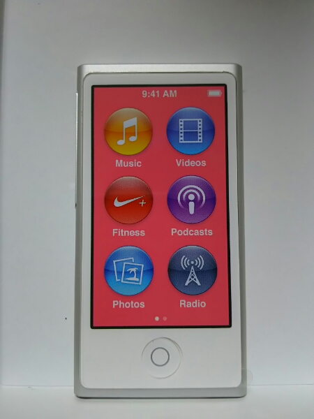 【新品】ipod nano 第7世代 16GB シルバー 変換プラグ付_2