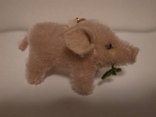 シュタイフハッピーピッグクローバーぶたキーホルダーハード