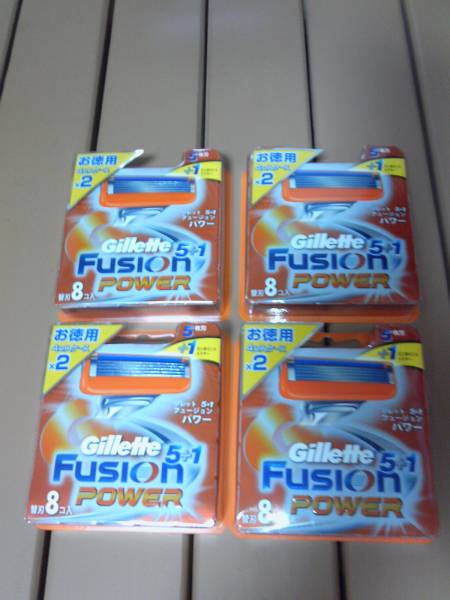 ★送料無料　ジレット　フュージョンパワー替刃８個入り×４個