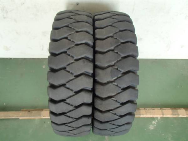 [X287]フォークリフト ブリヂストン J-LUG 7.00-12 12PR 2本SET