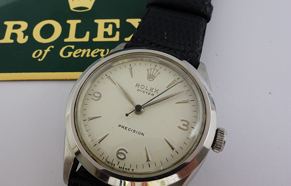 ハンドラー！凄い時計！6023 白文字盤 シンプル顔 一万うりぃ