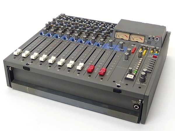 □☆sigma 8chコンパクトオーディオミキサー CSS-82L 通電OK(ミキサー