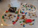 木製ミニ動物園（ドイツ・デュシマ社製）と木製汽車・レール　