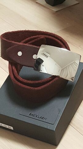★BACKLASHバックラッシュ　レザーベルト　ボルドー　roar