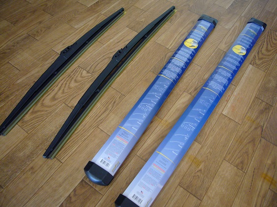 タンドラ・セコイア　GOOD　YEAR　ワイパーセット☆新品☆