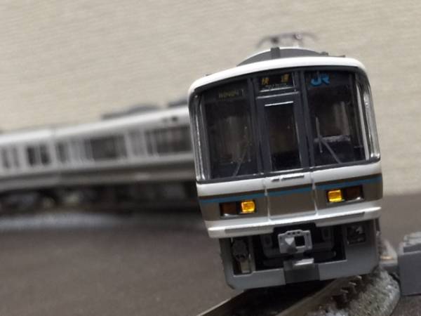 KATO　10-435　221系基本、増結６両セット