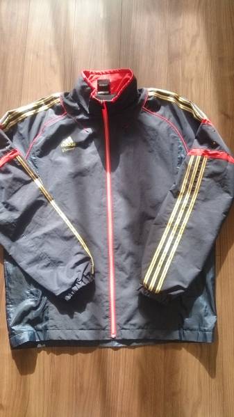 ■　アディダス　プロ　ウインドブレーカー上下　ＸＯ　■