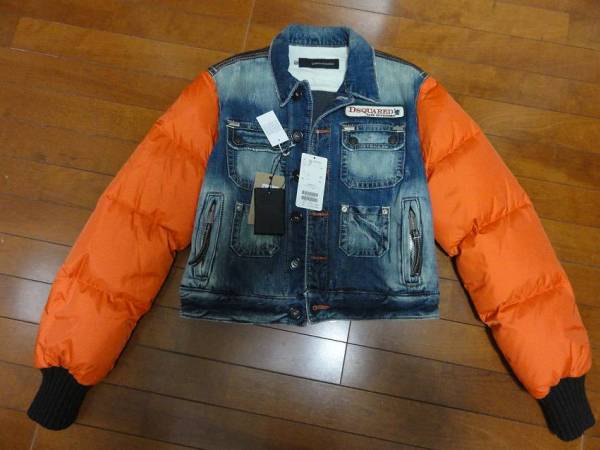 新品 DSQUARED2ロゴ入り デニム ダウンジャケット　１５万の品