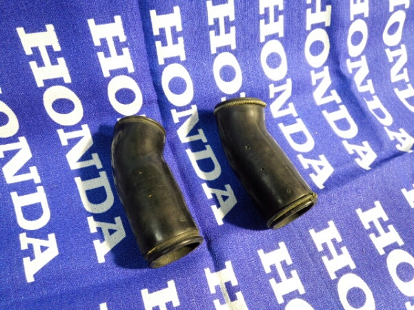 旧車　CB72　純正エアクリーナーコネクティングチューブ　当時物