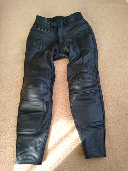 本革ライディングパンツsizeM (ブーツインタイプ)使用少良品