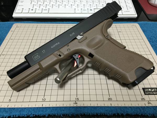 東京マルイ G17 TAN カスタム ジャンク GLOCK