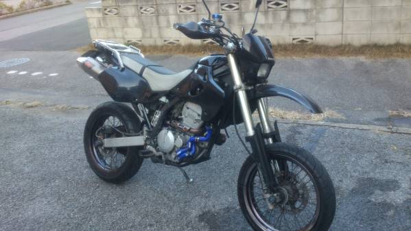 Dトラッカー 2002年式 カスタム多数 自賠責保険付き