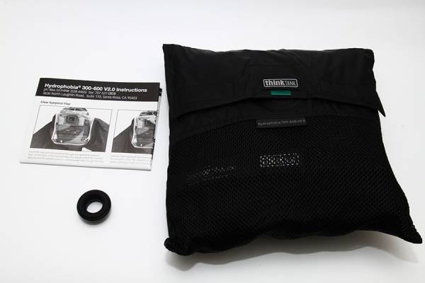 未使用ThinkTankPhoto Hydrophobia300-600V2.0+ニコン用(EP-NSI)