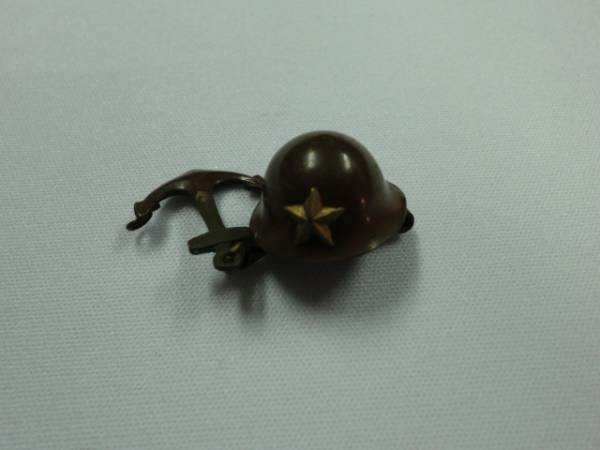 ★ミリタリーバッチ・日本軍・碇/ヘルメット・銅製★