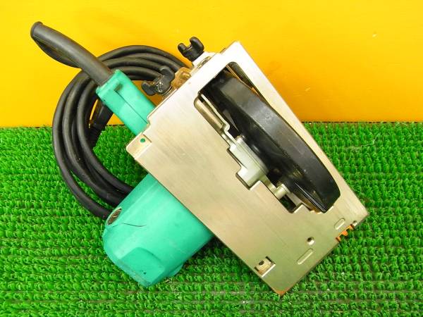 ◆533◆マキタ・165mmマルノコ・M565