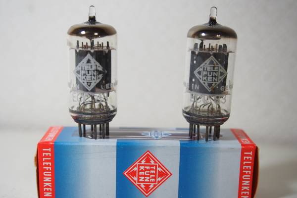 テレフンケン製　＜＞番号一致 ECC83　マッチドペア　NOS　希少