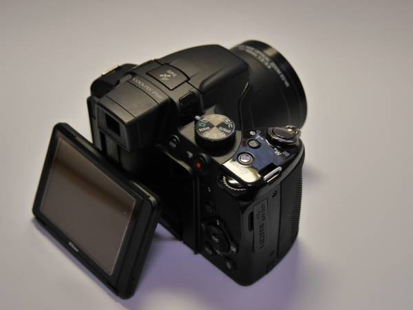 ≪美品≫ Nikon COOLPIX P510 クールピクス おまけつき 元箱、付属品は