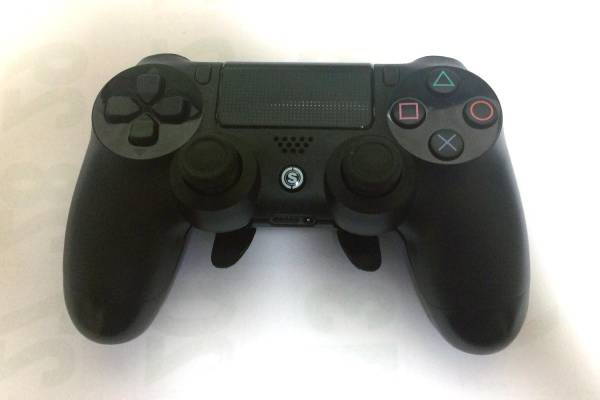 SCUF（スカフ）コントーローラー　PS4