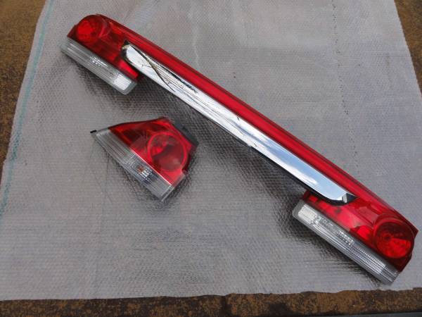 z_RG1　ステップワゴン　リアフィニッシャーランプ