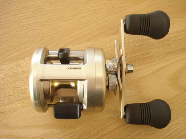 美品 SHIMANO AXIS 100 VERSION 2 アクシスver2 美品 SHIMANO AXIS 100