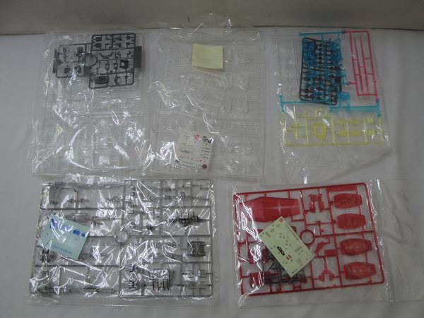 未組立 MG RX-78-2 ガンダム2号機 クリスタルバージョン[梱0.1]a