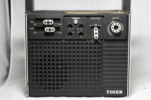 カラオケ 8トラのYahoo!オークション(旧ヤフオク!)の相場・価格を見る 