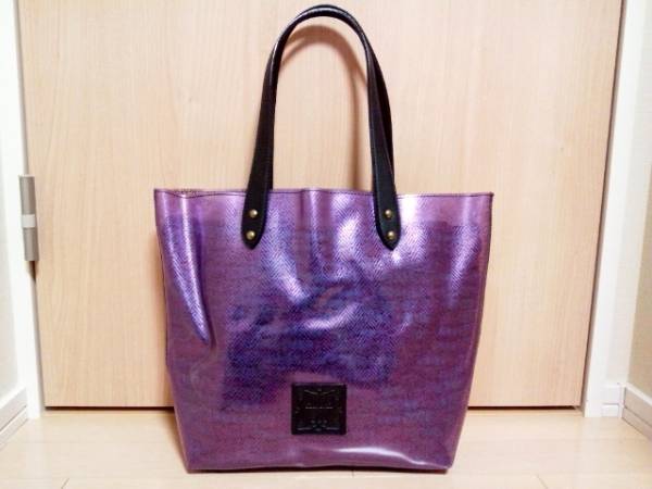 ANNA SUI アナスイ クリアトートバッグ 紫 黒 蝶チャーム付き