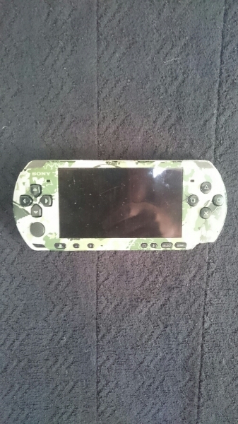 『中古品』PSP-3000 メタルギア仕様 限定品 送料一律 セール