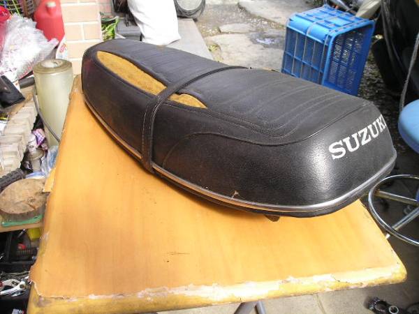 GT250　Gt350　T250　T350　GT380　シート