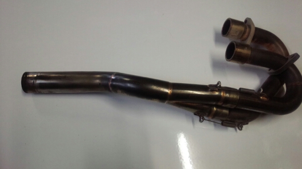 XLR250 MD22から取り外しステンレスエキパイMD30 XLR250R-Bajaの