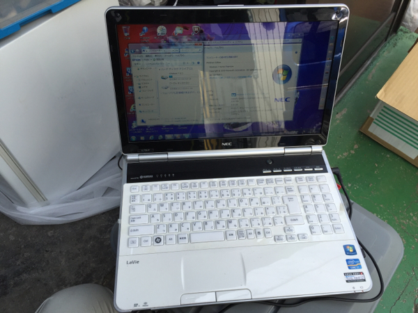 NEC LaVie L PC-LL750F26R 中古品⁄ワンオーナーNECノートパソコンLAVIE