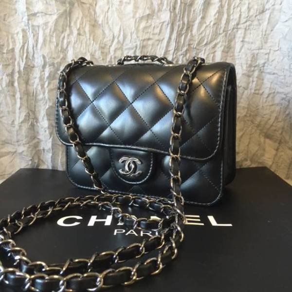 シャネル マトラッセ チェーンバッグ ノベルティ 黒×シルバー