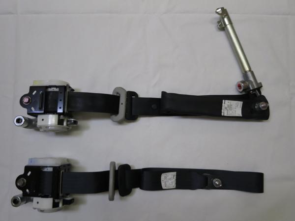 QワゴンＲ MH23S 運転席シートベルト 助手席シートベルト