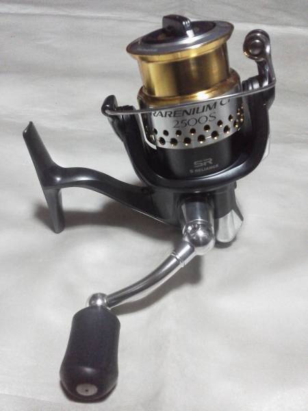シマノ・レアニウム CI4・2500S