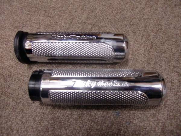 XL スポーツスター ０７年より外したグリップ　F