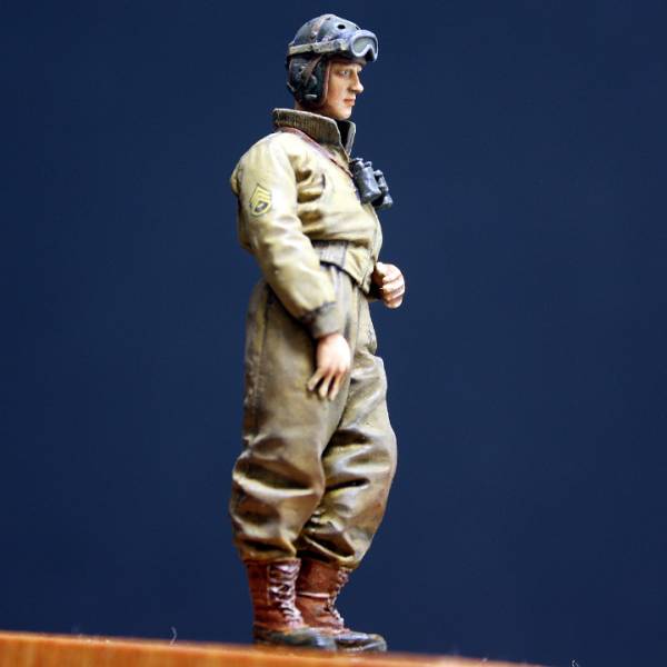 1/35 アメリカ 戦車 兵 軍曹 アルパイン 完成品