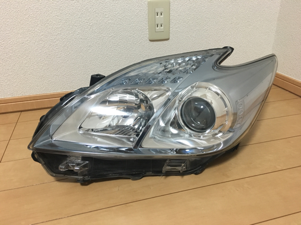 プリウス 30系 前期 ヘッドライト ユニット ハロゲン