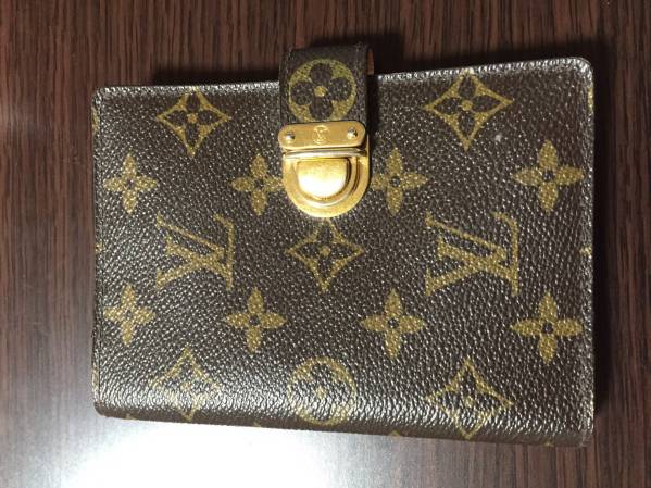 ルイヴィトン 手帳カバー