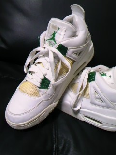 衝撃!定2万!04年製限定!ナイキエアジョーダン4レザー13567890白