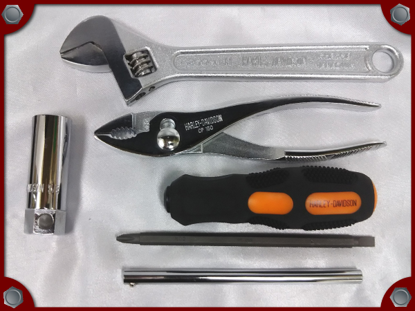 □ハーレーダビッドソン純正車載工具セット□bo2520 純正 バイク