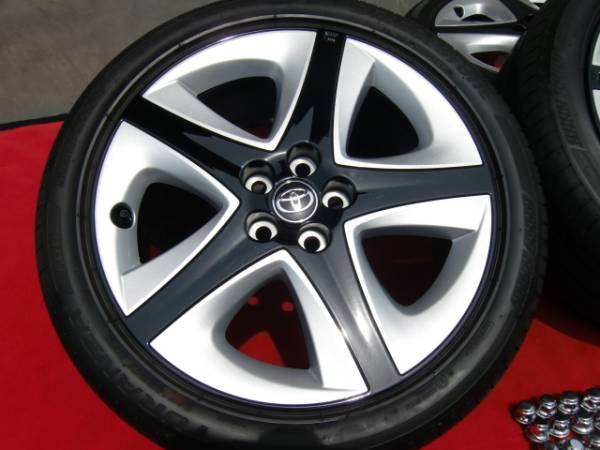 ☆新車外し☆トヨタ 50系 新型 プリウス 純正ホイール＆タイヤ☆
