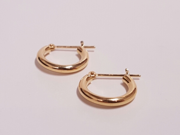 新品 即決 K18シンプルフープピアス サイズ2mm×13mm k18 フープ ピアス 