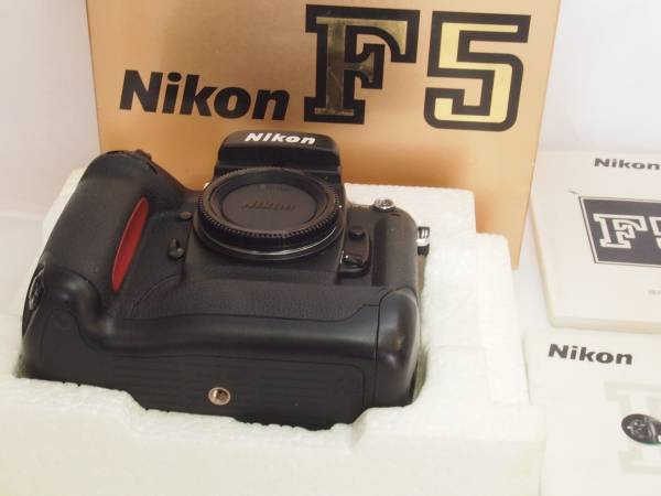 ニコン F5 - Nikon Yahoo!オークション 「nikon 超お得！！ 極美品 