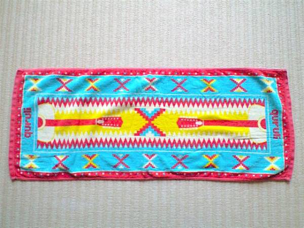 くるり 魔法のじゅうたんタオル / phatee GO OUT ALDIES Tシャツ