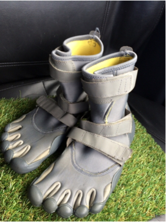 ビブラム ファイブフィンガーズ シューズ 5本指 Vibram マリンシューズ